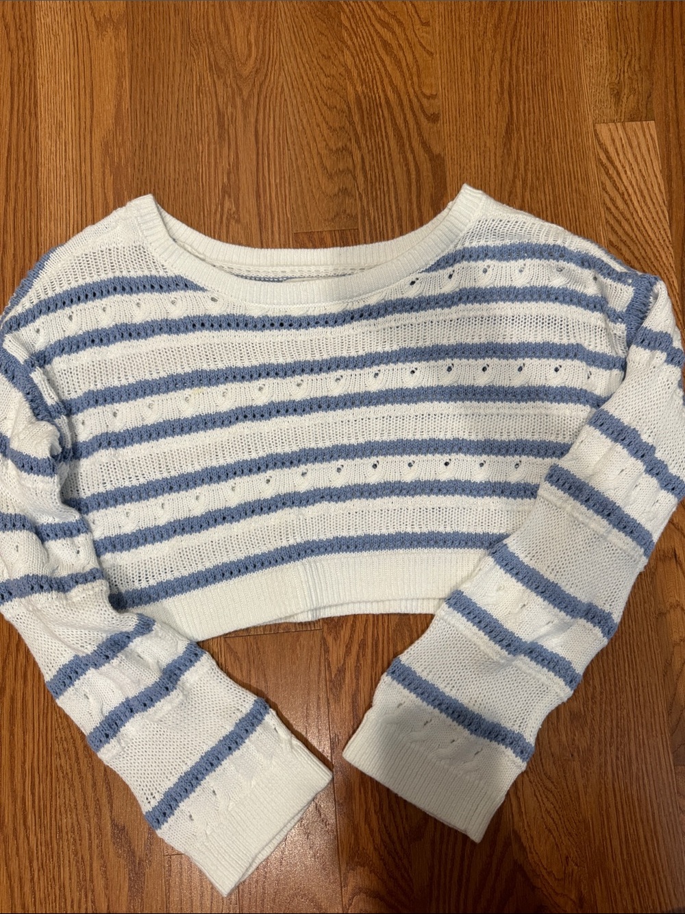 Cropped White & Light Blue Striped Knit Sweater - Hollister XXS